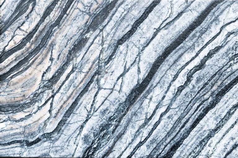 Silver Wave hell | Granit
Herkunft: Indien
Verwendung: Innen & Aussen